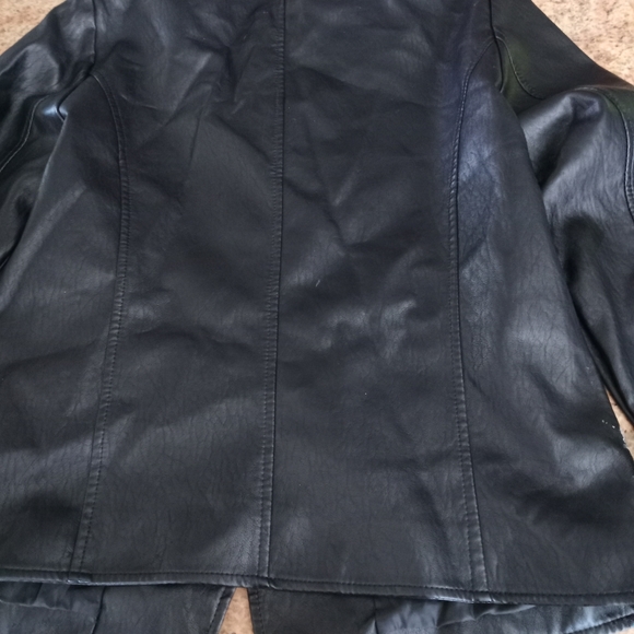 Jacket - Picture 3 of 3